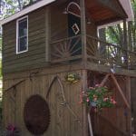 Build a unique tree house